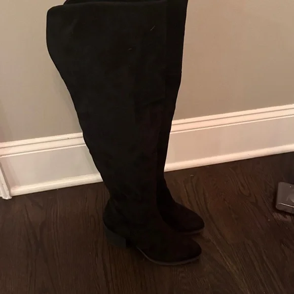 B.P. Nordstrom Luke Black Faux Suede Over Knee Boots sz 7.5 - Picture 7 of 7